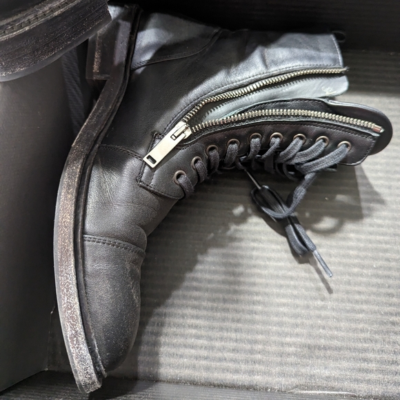 Thursday Boots - Major - Size 7.5 - Picture 4 of 6